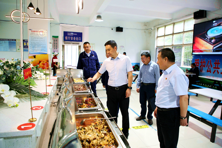 查看职工食堂.jpg 查看职工食堂.jpg